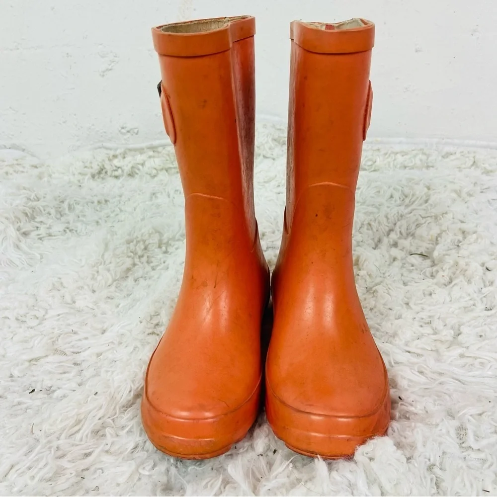 UNBRANDED kids Orange Rain Boots with Buckle size 11 / 12